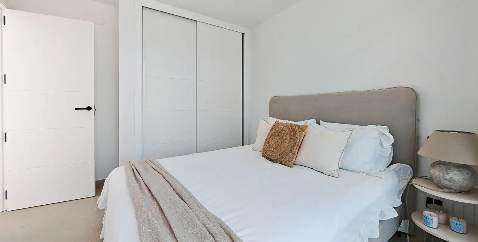 Venta de villa independiente en Estepona 17