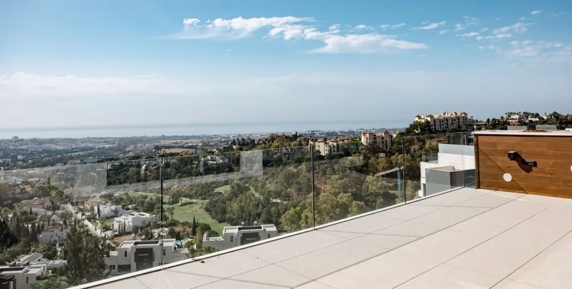 Sale of townhouse in Benahavís (district Benahavís) 2