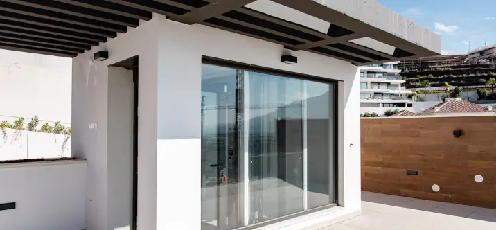 Townhouse R5137822 3