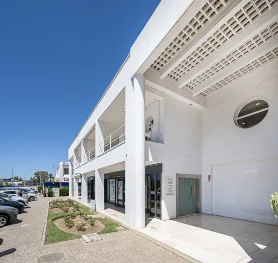 Venta de negocio en Guadalmina Alta