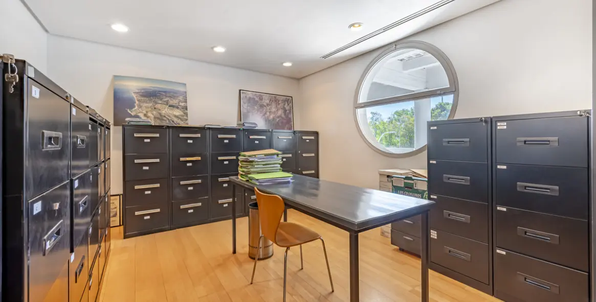 Sale of business in Guadalmina Alta 25