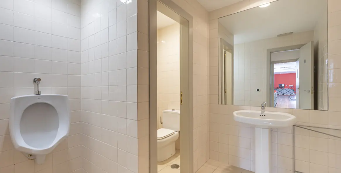 Sale of business in Guadalmina Alta 32