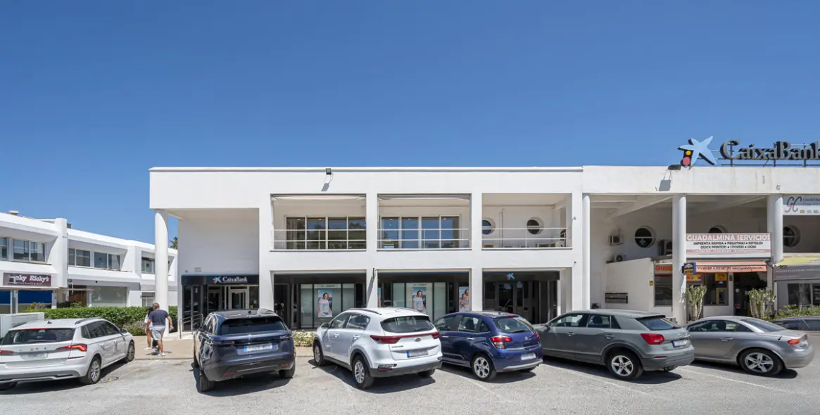 Sale of business in Guadalmina Alta 36