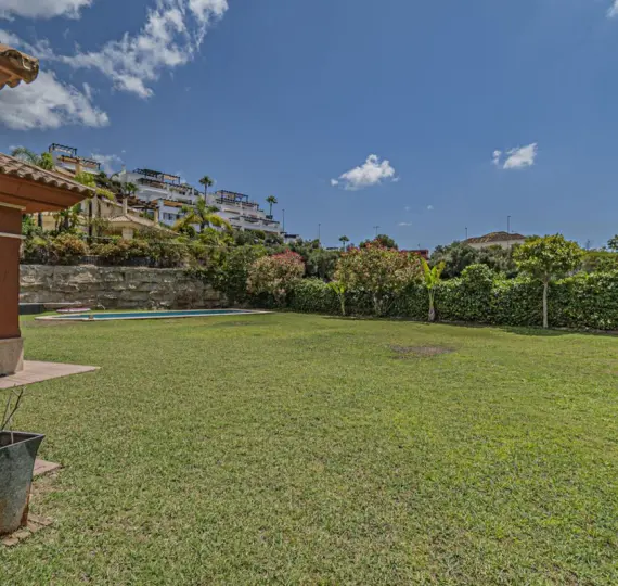 Long-term rent of detached villa in Marbella