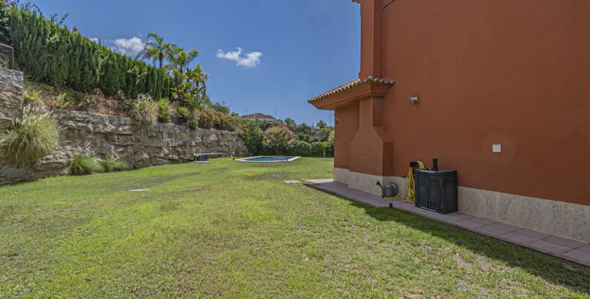 Alquiler a largo plazo de villa independiente en Marbella 7