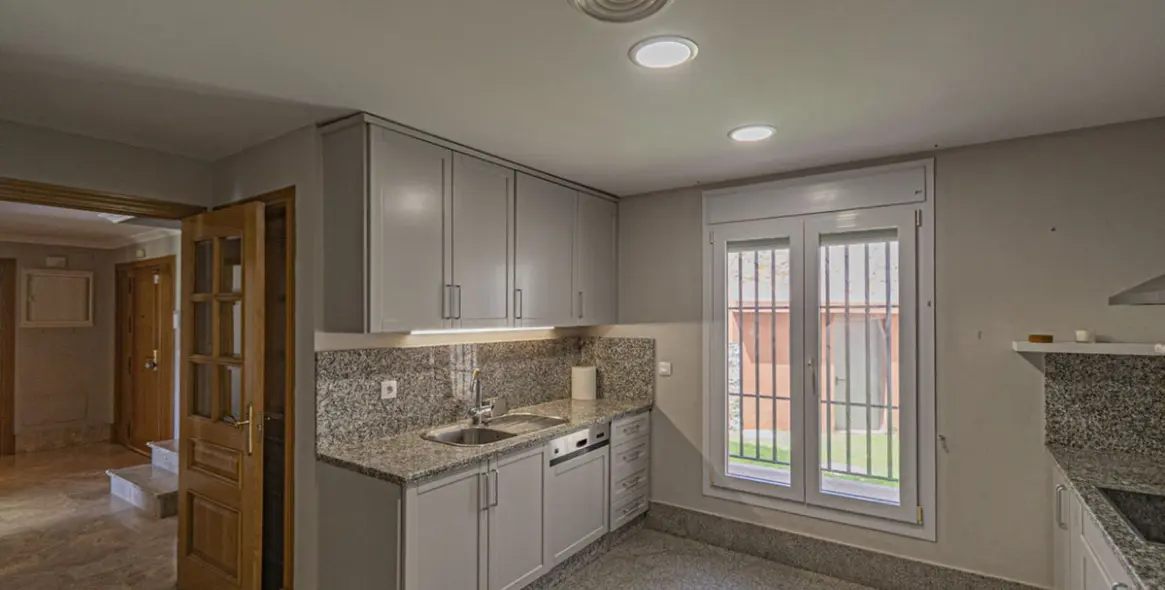 Alquiler a largo plazo de villa independiente en Marbella 15