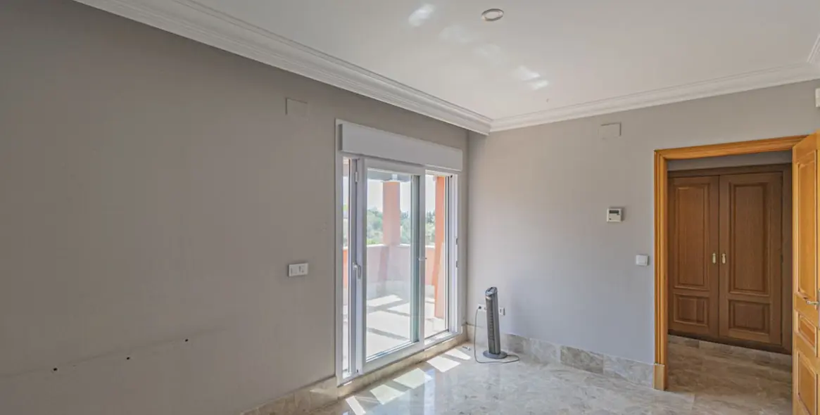 Alquiler a largo plazo de villa independiente en Marbella 20