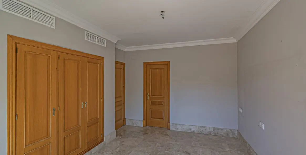 Alquiler a largo plazo de villa independiente en Marbella 22