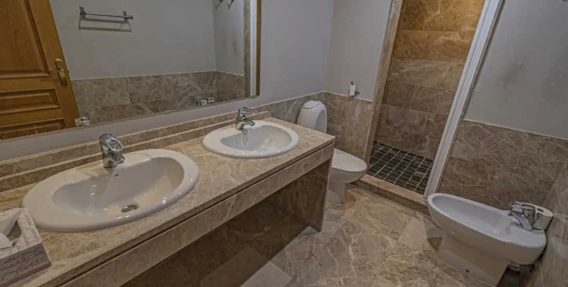 Alquiler a largo plazo de villa independiente en Marbella 27