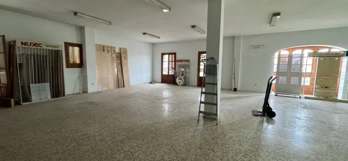 Sale of business in Estepona 3