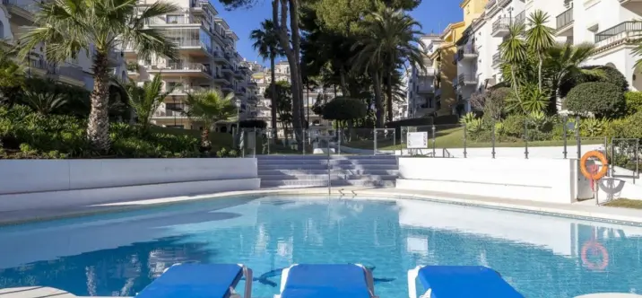 Venta de ático dúplex en Puerto Banús 4