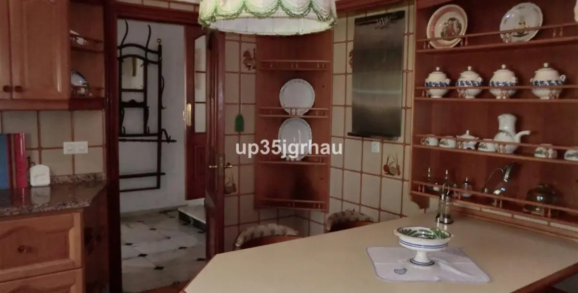 Venta de villa independiente en Estepona 19