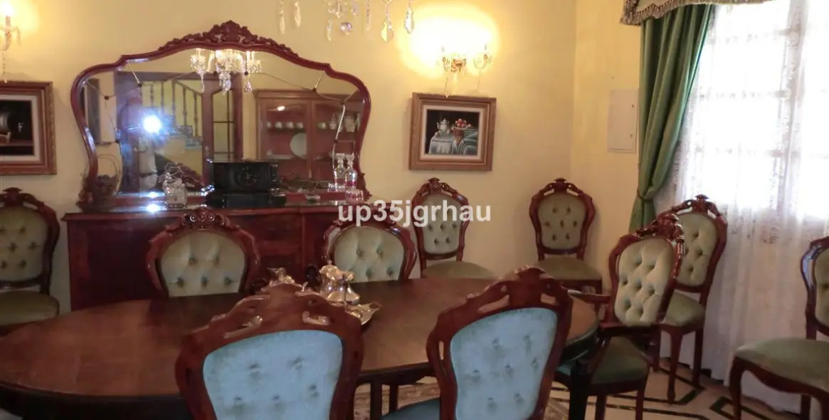 Venta de villa independiente en Estepona 21