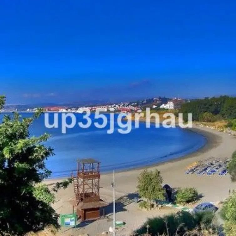 Продажа  отдельно стоящей виллы в Estepona