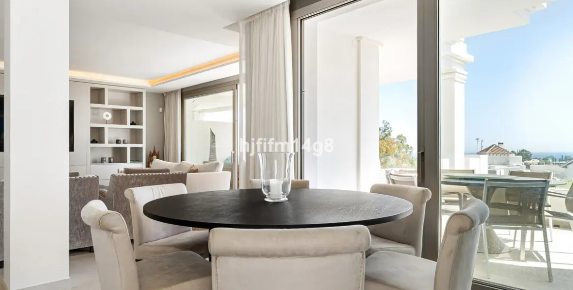 Sale of middle floor apartment in Nueva Andalucía 18