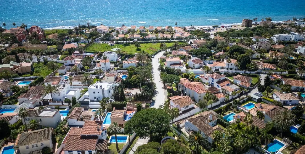 Продажа  отдельно стоящей виллы в Marbesa 2