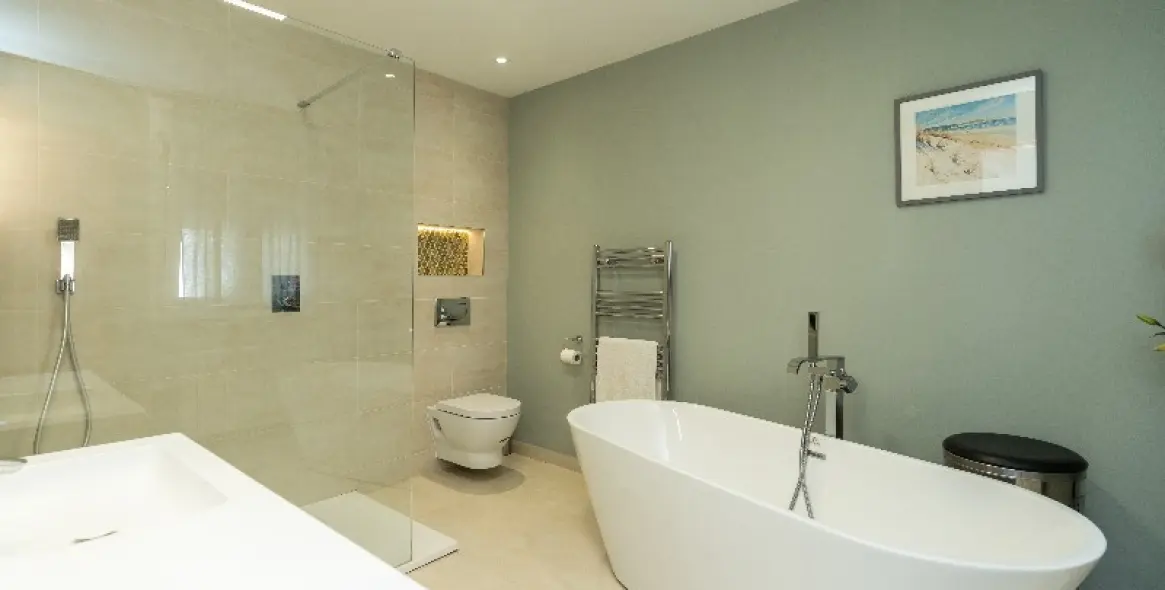 Продажа  отдельно стоящей виллы в Marbesa 6