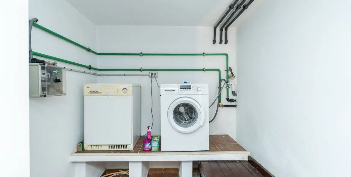 Продажа  отдельно стоящей виллы в Marbesa 44