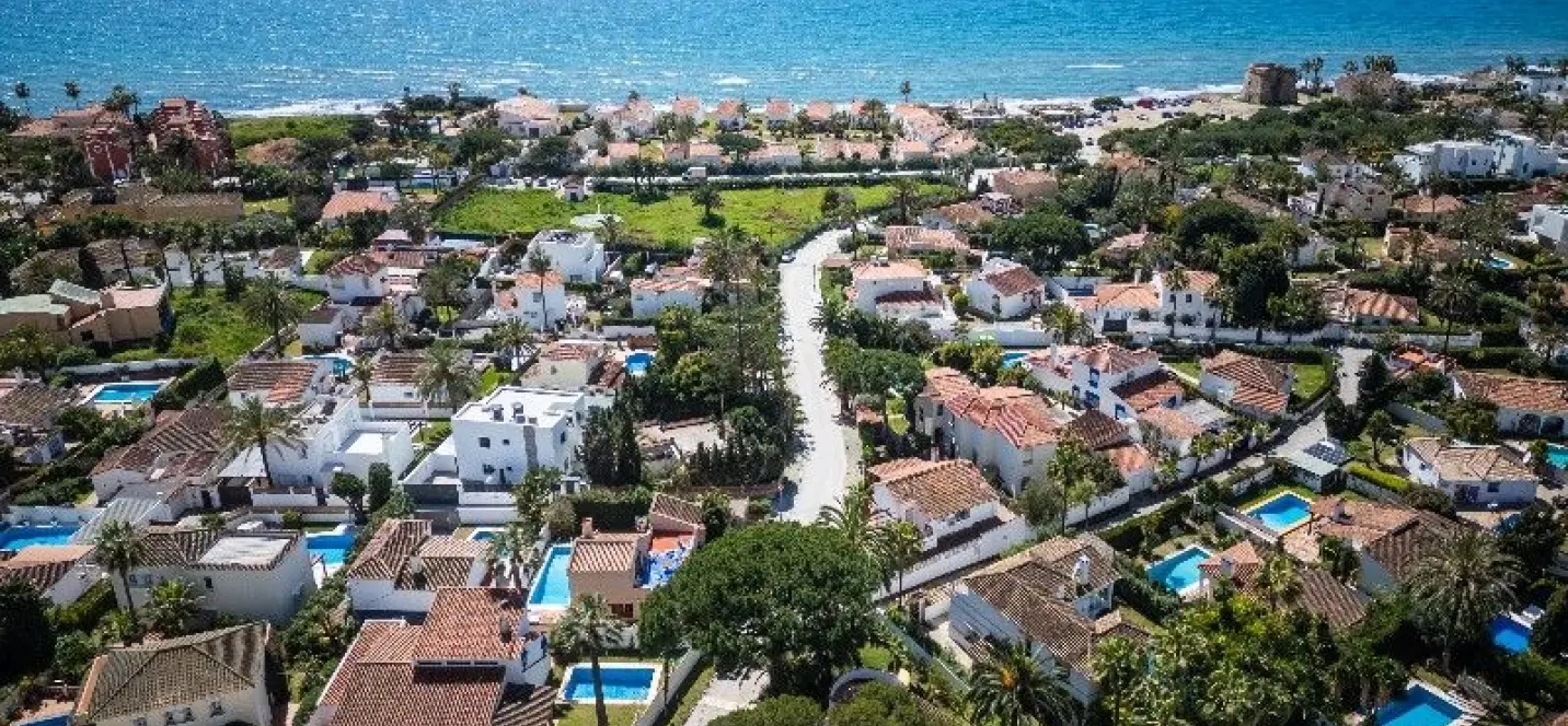 Sale of detached villa in Marbesa 1