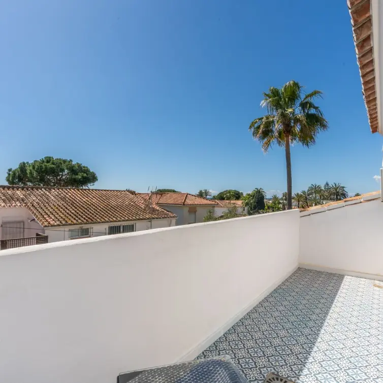 Sale of detached villa in Marbesa