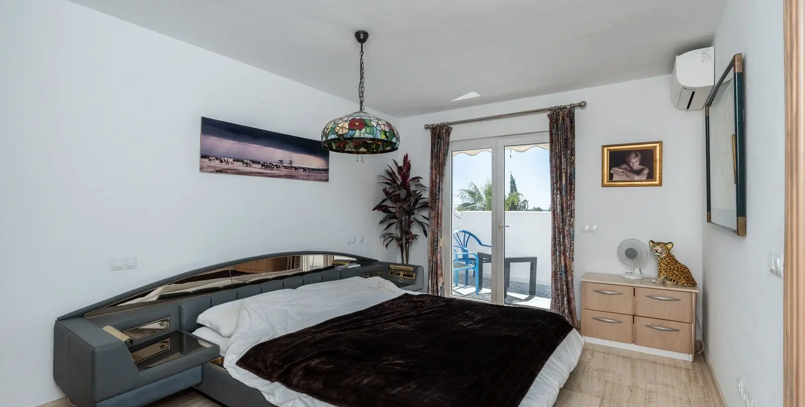Venta de villa independiente en Marbesa 12