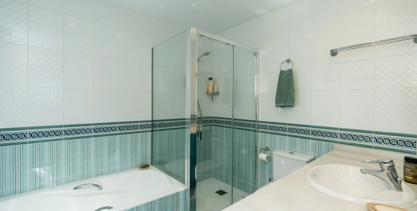 Venta de villa independiente en Marbesa 17