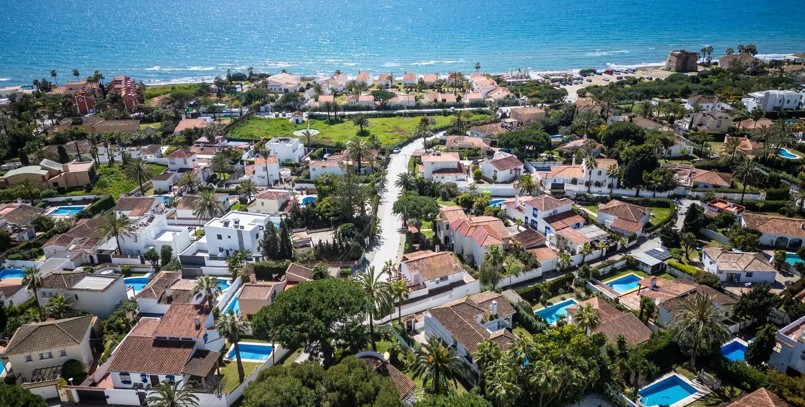 Venta de villa independiente en Marbesa 33