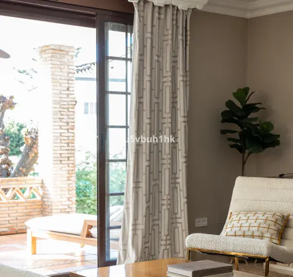 Venta de villa independiente en Linda Vista Baja