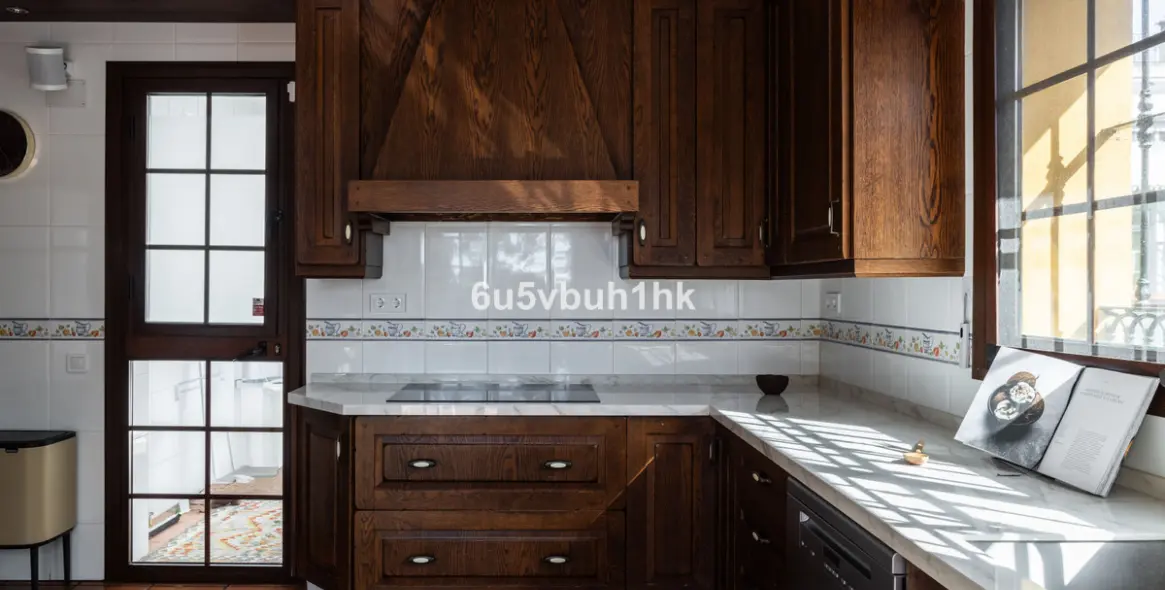 Venta de villa independiente en Linda Vista Baja 12