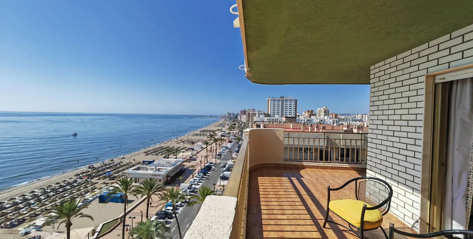 Venta de apartamento en planta media en Fuengirola 4