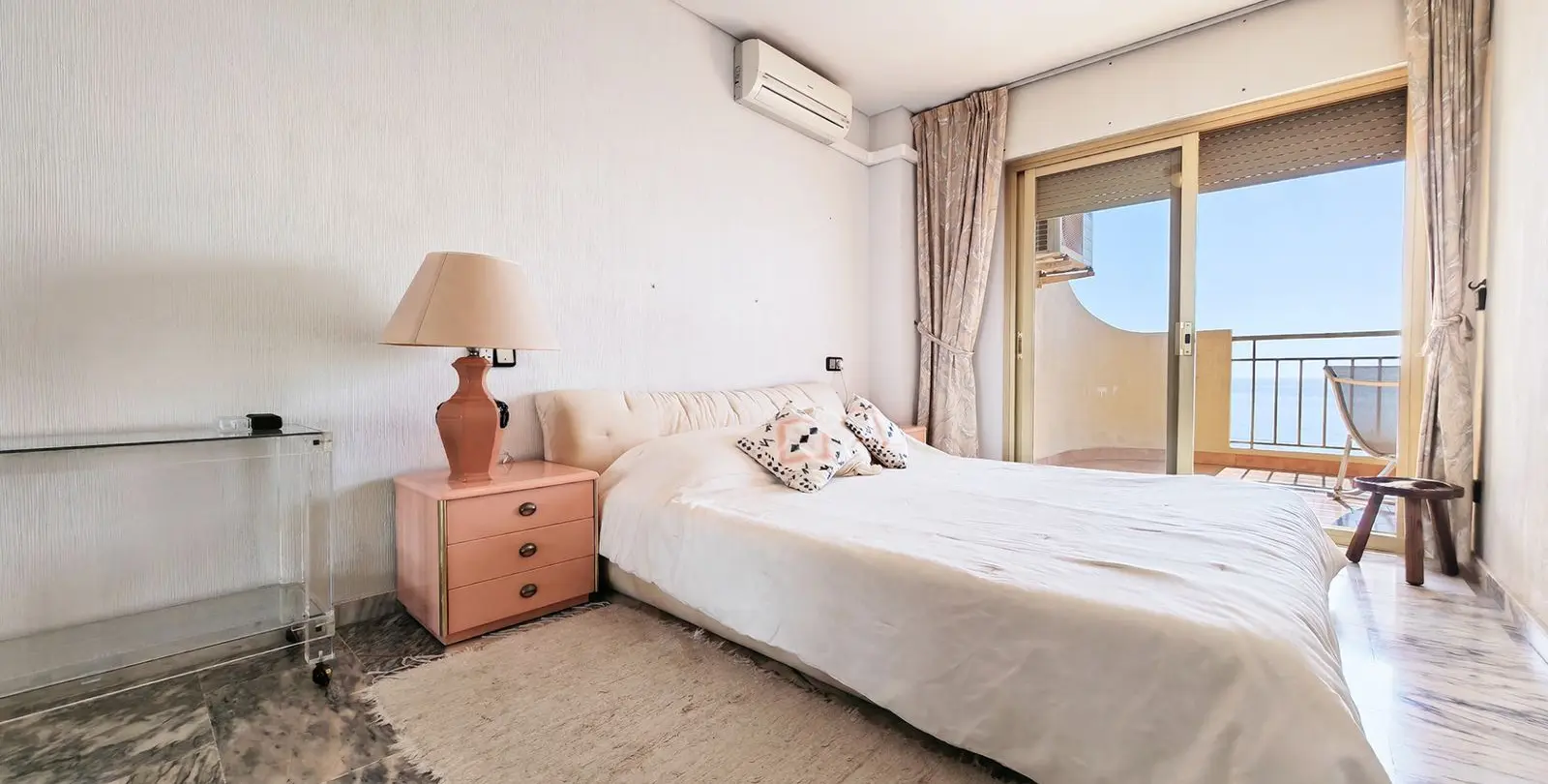 Venta de apartamento en planta media en Fuengirola 14