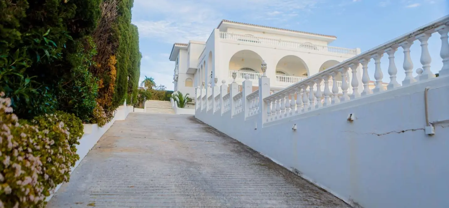 Sale of detached villa in Benalmadena 4