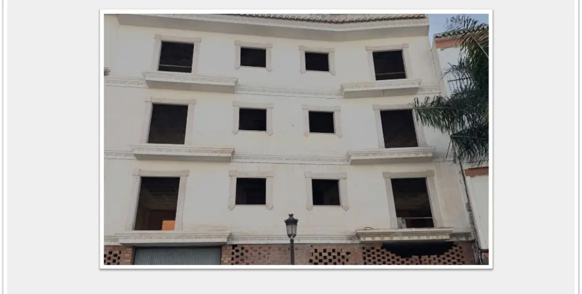 Sale of apartment complex in Alhaurín el Grande 1