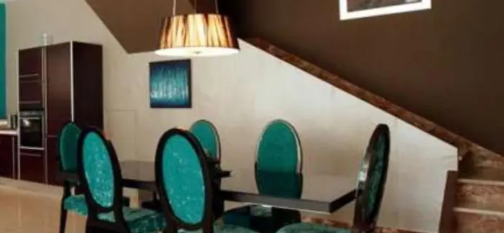 Venta de villa independiente en Nueva Andalucía 4