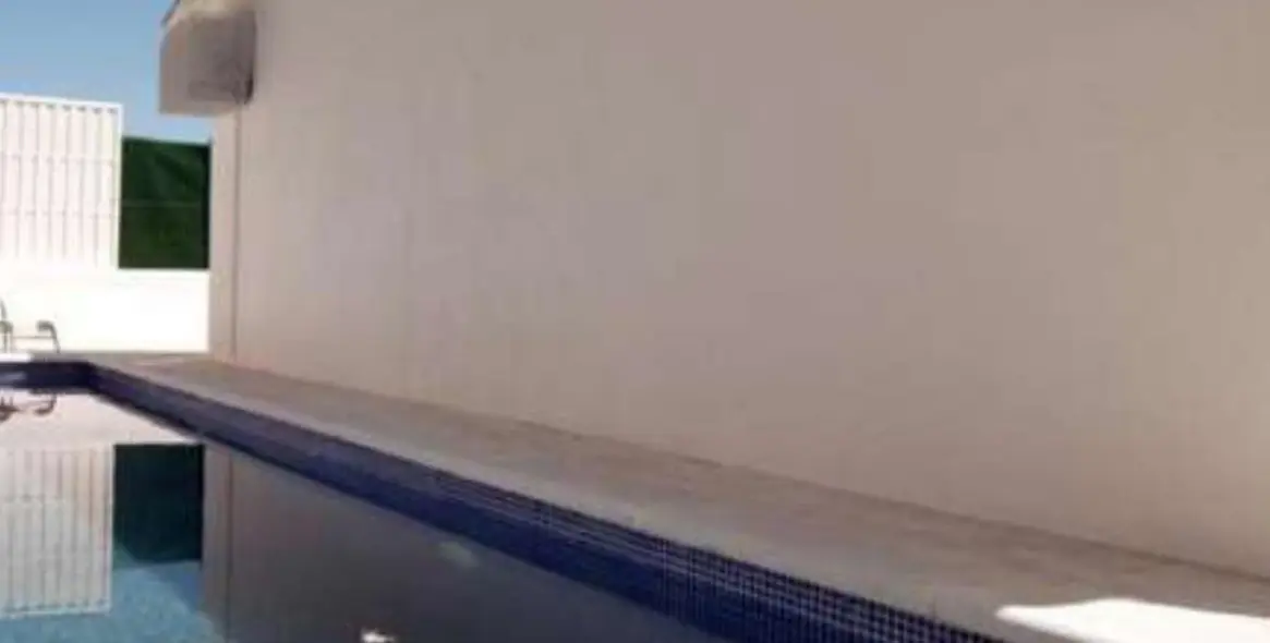 Sale of detached villa in Nueva Andalucía 4