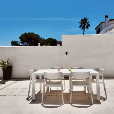 Venta de villa independiente en Nueva Andalucía