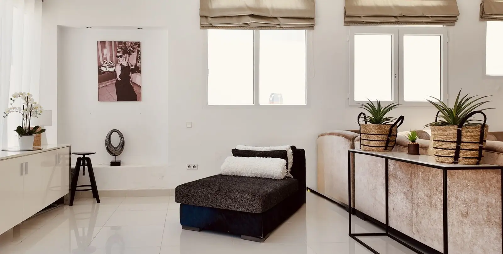 Sale of detached villa in Nueva Andalucía 15