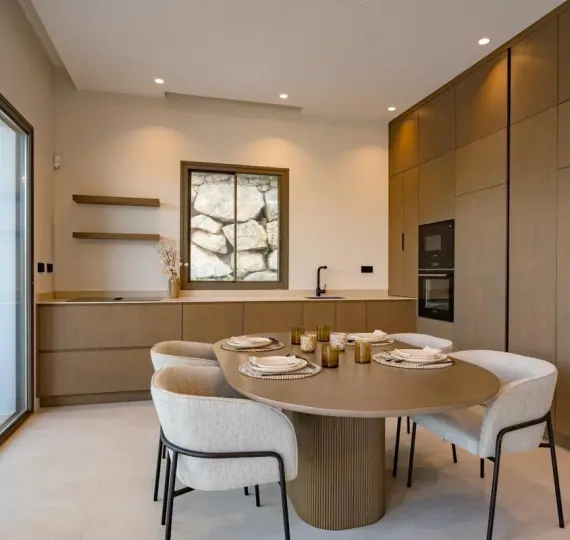 Venta de villa independiente en Estepona