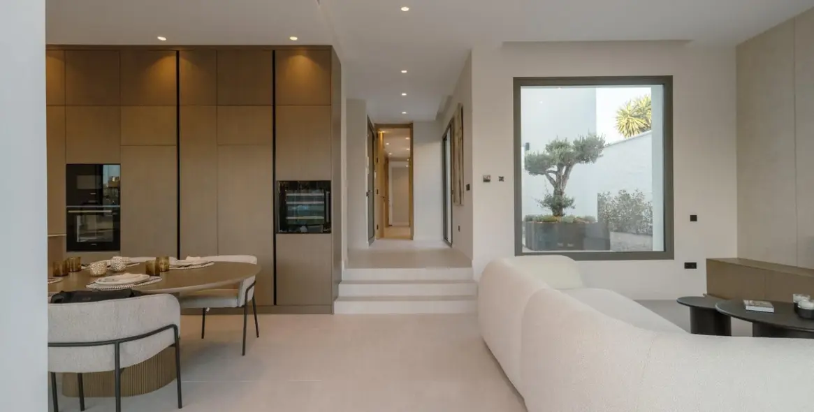 Venta de villa independiente en Estepona 18