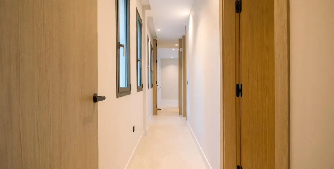 Venta de villa independiente en Estepona 20