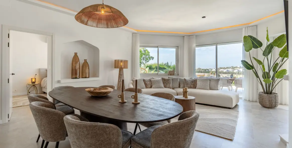 Venta de villa independiente en Guadalmina Alta 11