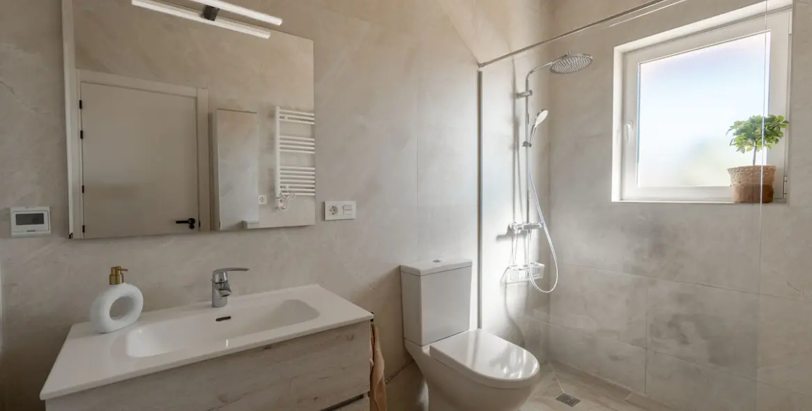 Venta de villa independiente en Guadalmina Alta 15