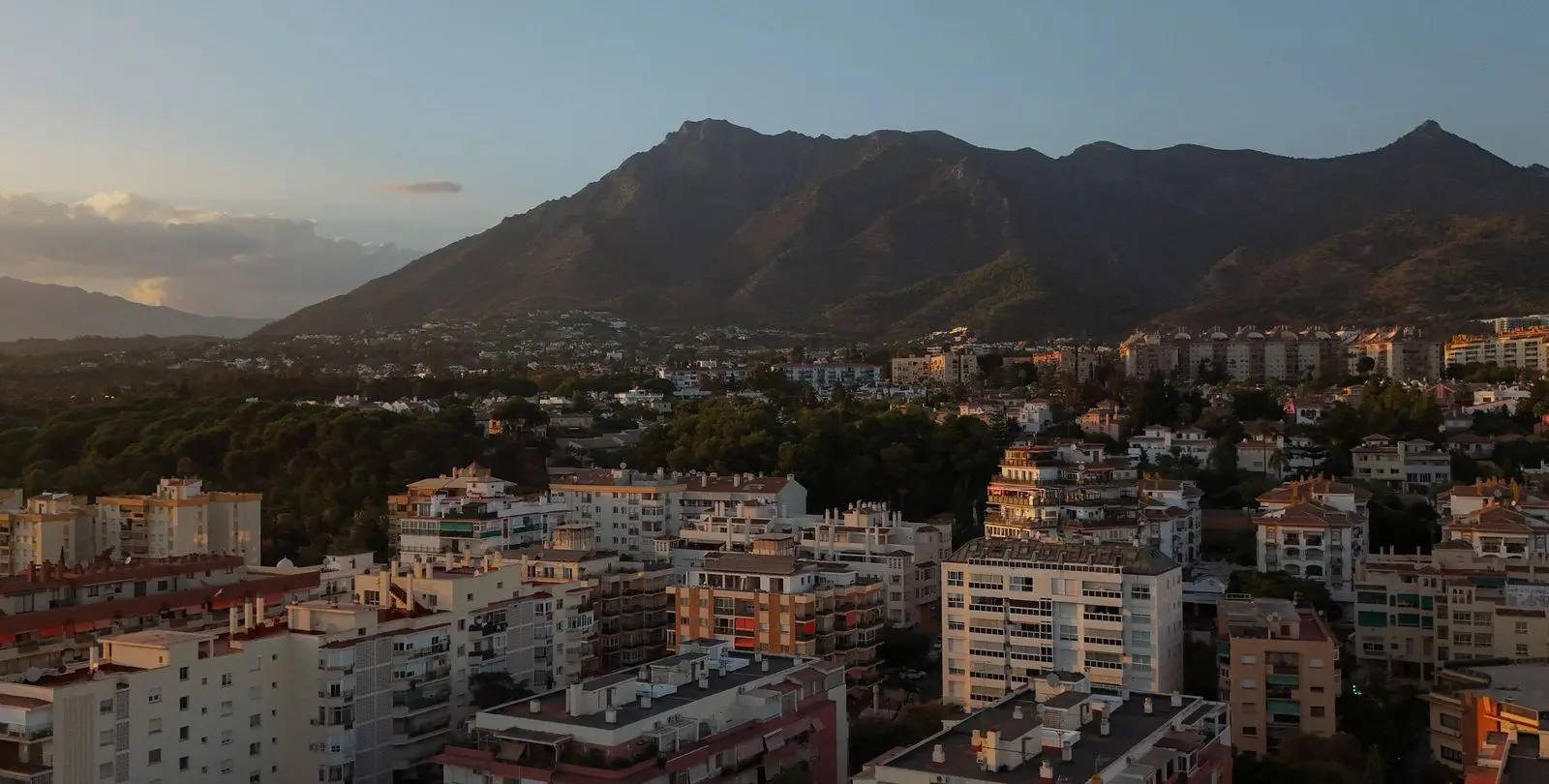 Sale of penthouse in Marbella 25