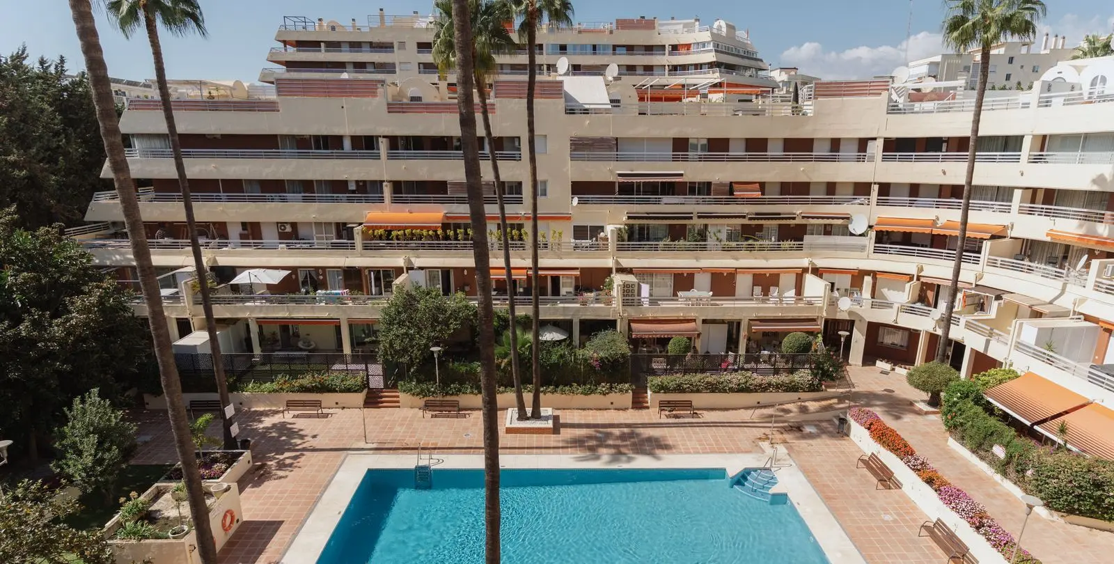 Sale of penthouse in Marbella 28