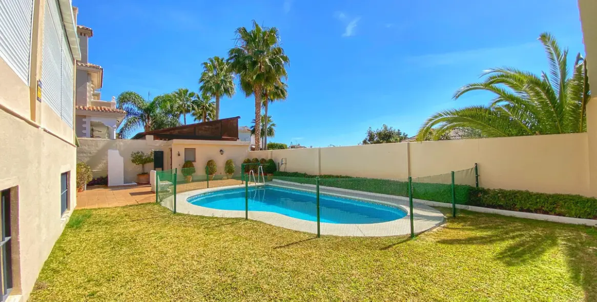 Продажа  отдельно стоящей виллы в Marbella 8