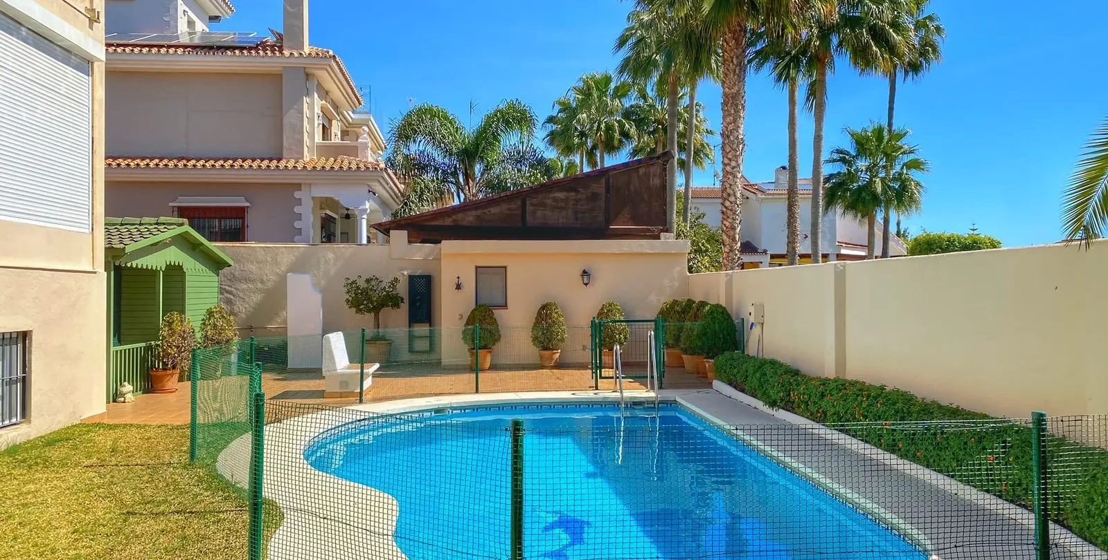 Venta de villa independiente en Marbella 3