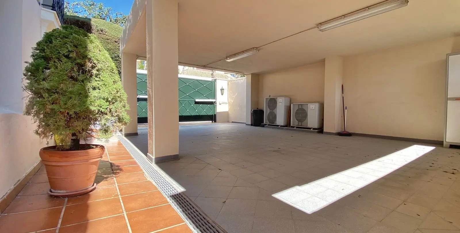 Venta de villa independiente en Marbella 30
