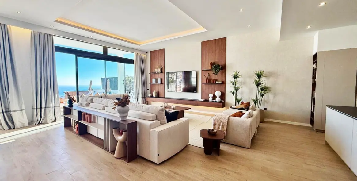 Sale of detached villa in Benalmadena 16