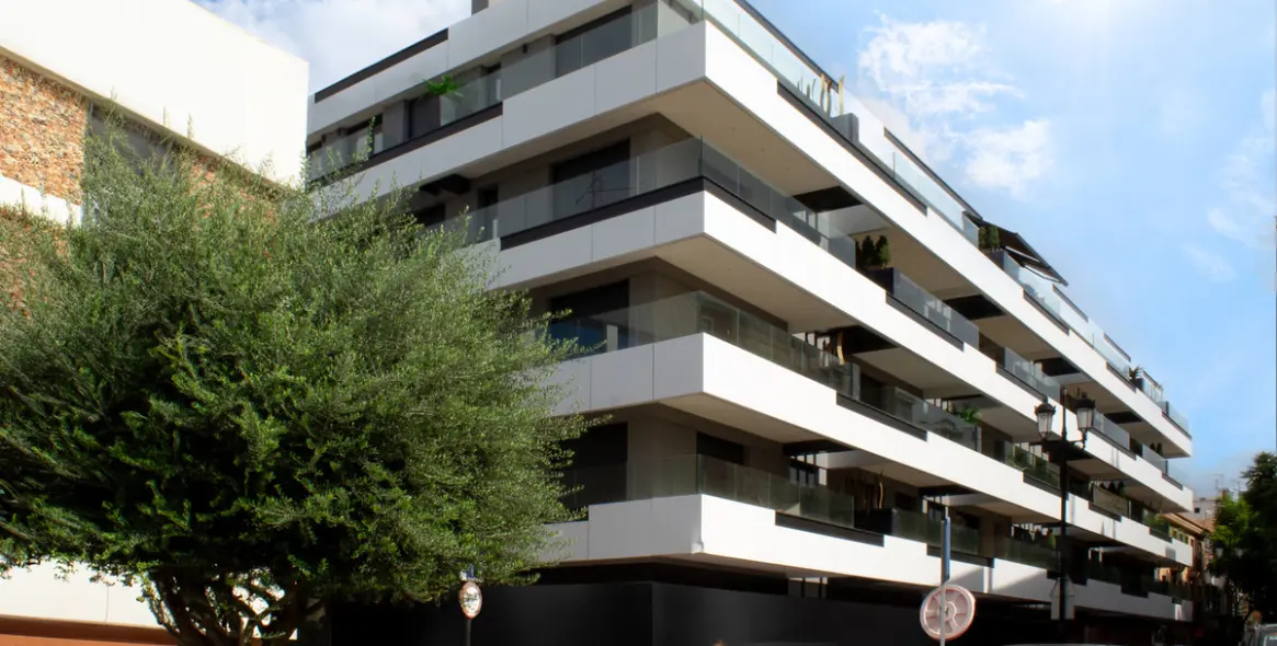 Sale of penthouse in Fuengirola 1