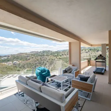 Sale of penthouse in La Quinta